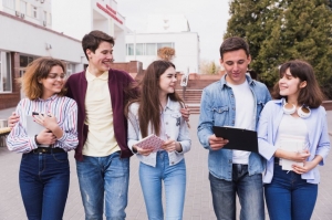 Don't Miss Your Chance to Study in the United Kingdom in 2024 If You're from India! Don't Miss Your Chance to Study in the United Kingdom in 2024 If You're from India!